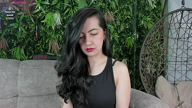 Saya Amaretto1 online show from September 2025 09:04:01 PM