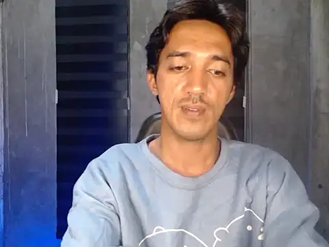 RowyCam online show from December 2025 02:34:02 PM