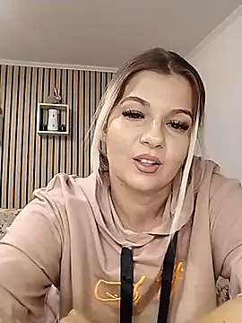 Snapshot of Mayaaaaaa_ chatting on November 2025 07:20:02 AM Mayaaaaaa online show from November 2025 07:20:02 AM