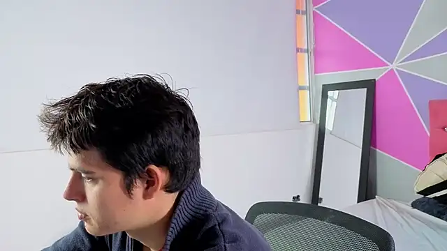 Snapshot of invincible200 chatting on October 2025 03:09:01 PM invincible200 online show from October 2025 03:09:01 PM