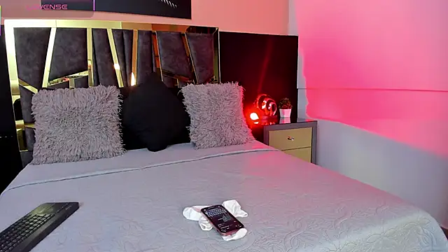 ScarletTorres online show from October 2025 06:27:02 PM