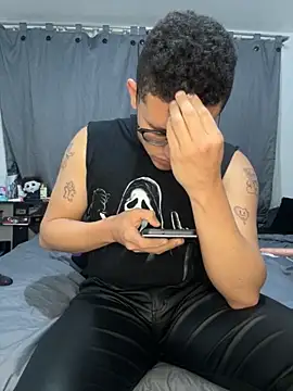 Kurtxxx22 online show from May 2026 05:13:01 AM