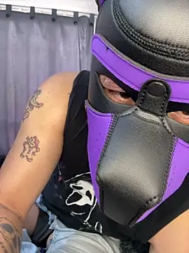Kurtxxx22 online show from May 2026 03:27:01 PM
