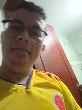 Kurtxxx22 online show from June 2026 05:38:02 AM