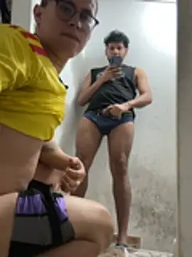 Snapshot of Kurtxxx22 chatting on July 2026 05:20:02 AM Kurtxxx22 online show from July 2026 05:20:02 AM