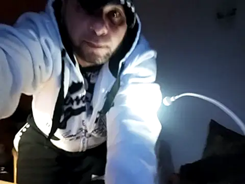 SmokedAlloy2 online show from January 2026 07:37:02 PM