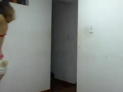 MeganAndMaxxh online show from September 2025 12:54:02 AM