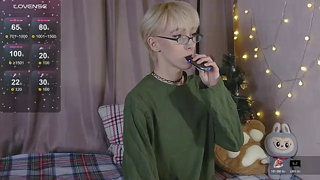 Snapshot of NextVibe_ chatting on January 2026 04:34:01 PM NextVibe online show from January 2026 04:34:01 PM