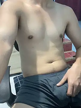 Snapshot of ieat_monsters chatting on September 2025 04:25:02 AM ieat monsters online show from September 2025 04:25:02 AM