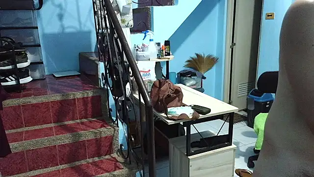 Snapshot of ieat_monsters chatting on October 2025 03:31:02 AM ieat monsters online show from October 2025 03:31:02 AM