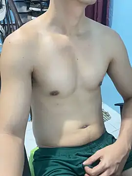 Snapshot of ieat_monsters chatting on October 2025 06:06:02 AM ieat monsters online show from October 2025 06:06:02 AM