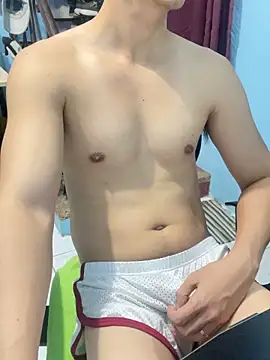 Snapshot of ieat_monsters chatting on October 2025 04:26:01 AM ieat monsters online show from October 2025 04:26:01 AM