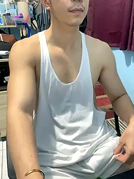 Snapshot of ieat_monsters chatting on November 2025 09:22:01 AM ieat monsters online show from November 2025 09:22:01 AM