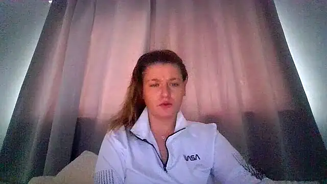 RUBY-ROSE-SWINGS online show from October 2025 12:18:02 PM