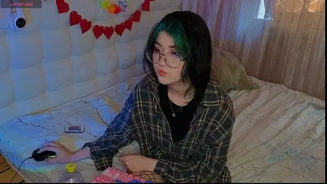 Miko Meow online show from September 2025 08:40:01 AM