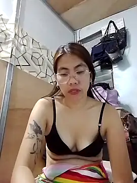 Deliciousgirl14 online show from October 2025 07:13:01 PM