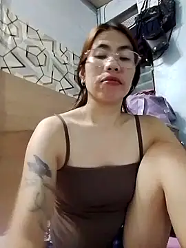 Deliciousgirl14 online show from October 2025 01:11:01 PM