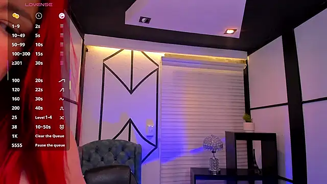 NahomiRichards  online show from November 2025 04:46:02 AM