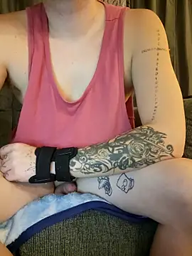 matty244 online show from October 2025 11:43:01 AM