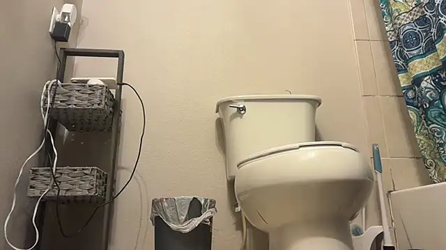 bearcub300 online show from November 2025 03:55:01 PM