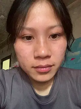 Snapshot of Mppsie chatting on April 2026 04:43:01 AM Mppsie online show from April 2026 04:43:01 AM