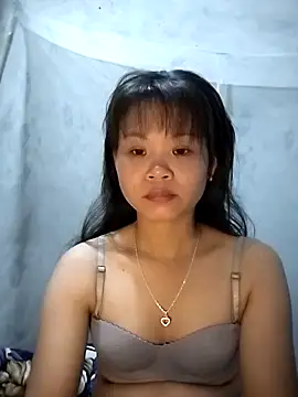 LinhNa999 online show from November 2025 04:55:02 AM