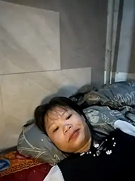 LinhNa999 online show from March 2026 02:05:02 AM