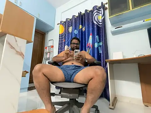 snickersnee online show from February 2026 04:55:02 PM