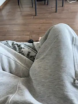 Manu97k online show from November 2025 08:51:05 AM