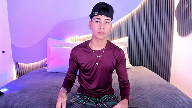 Dominic ghost online show from November 2025 01:04:02 AM