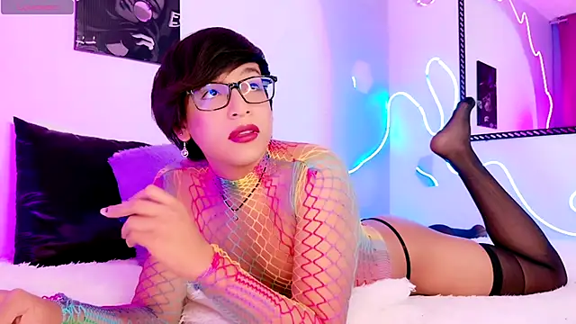 Snapshot of Dannyhot_ chatting on December 2025 08:47:01 PM Dannyhot online show from December 2025 08:47:01 PM