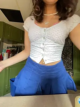 AuraLush online show from April 2026 12:43:02 AM