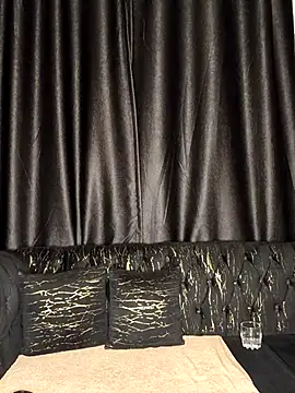 TinaFavourite online show from March 2026 05:05:02 PM