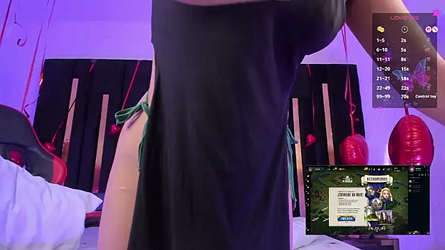 Snapshot of Nyveth chatting on February 2026 02:09:01 PM Nyveth online show from February 2026 02:09:01 PM