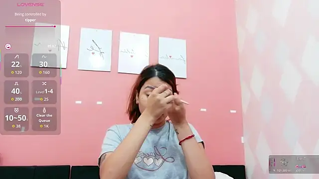 little beillis online show from October 2025 01:11:01 PM