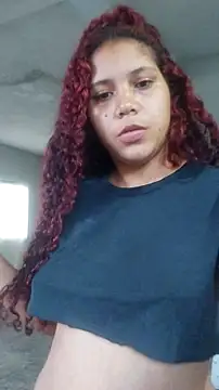 Daila Lucia online show from December 2025 01:29:02 PM