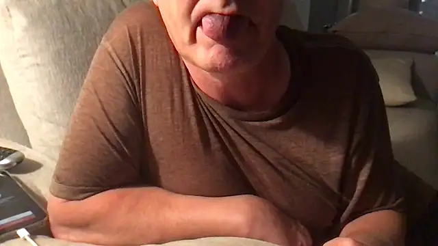 Daddy Mike69 online show from April 2026 05:29:01 AM