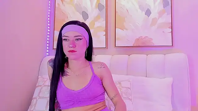 Snapshot of athziry_g chatting on February 2026 05:12:02 PM athziry g online show from February 2026 05:12:02 PM