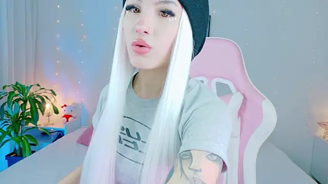 cuteezoe online show from March 2026 03:45:02 AM