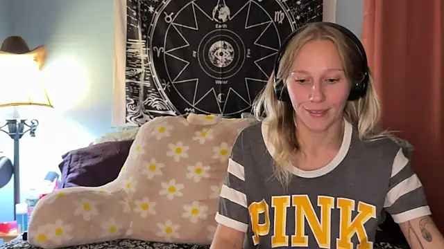 onlysunidreamss online show from October 2025 02:22:02 AM