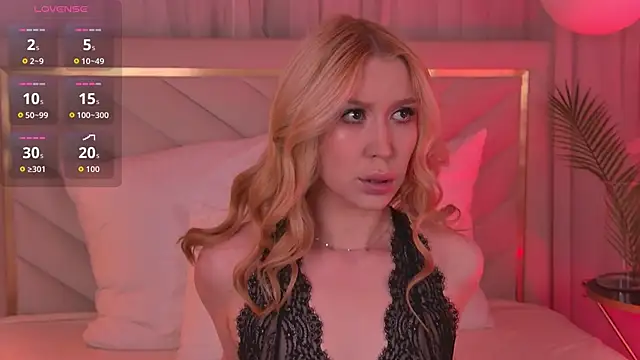 VelvetHell online show from October 2025 03:42:02 AM