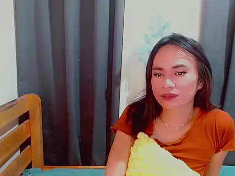 Snapshot of ursweet_yummy chatting on November 2025 07:52:02 PM ursweet yummy online show from November 2025 07:52:02 PM