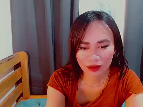 Snapshot of ursweet_yummy chatting on November 2025 04:22:01 PM ursweet yummy online show from November 2025 04:22:01 PM