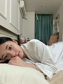 shishi0688 online show from May 2026 05:20:02 PM
