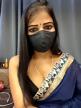 Misss-julli online show from November 2025 07:55:02 AM