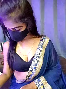 Snapshot of Misss-julli chatting on March 2026 04:12:02 PM Misss-julli online show from March 2026 04:12:02 PM