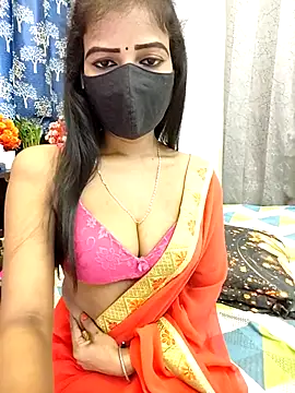 Snapshot of Misss-julli chatting on April 2026 05:46:02 AM Misss-julli online show from April 2026 05:46:02 AM
