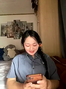 Julia-Elsa online show from September 2025 04:06:02 AM