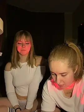 xxx sandra  online show from February 2026 03:40:02 PM