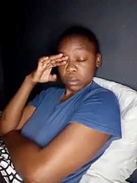 sexyhotchic93 online show from October 2025 12:03:01 AM